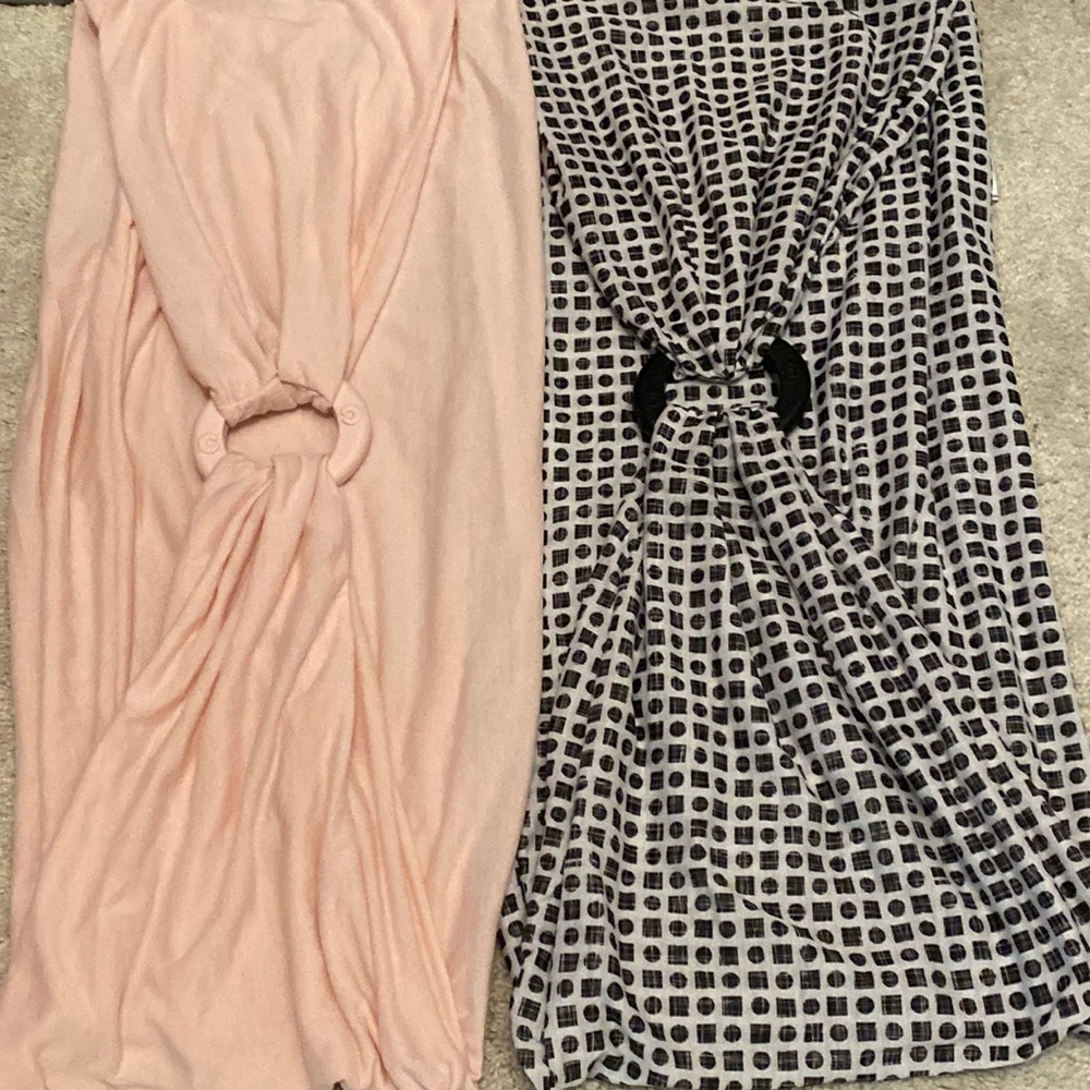 NWOT Two Boppy Teething Scarves! - Picture 2 of 11